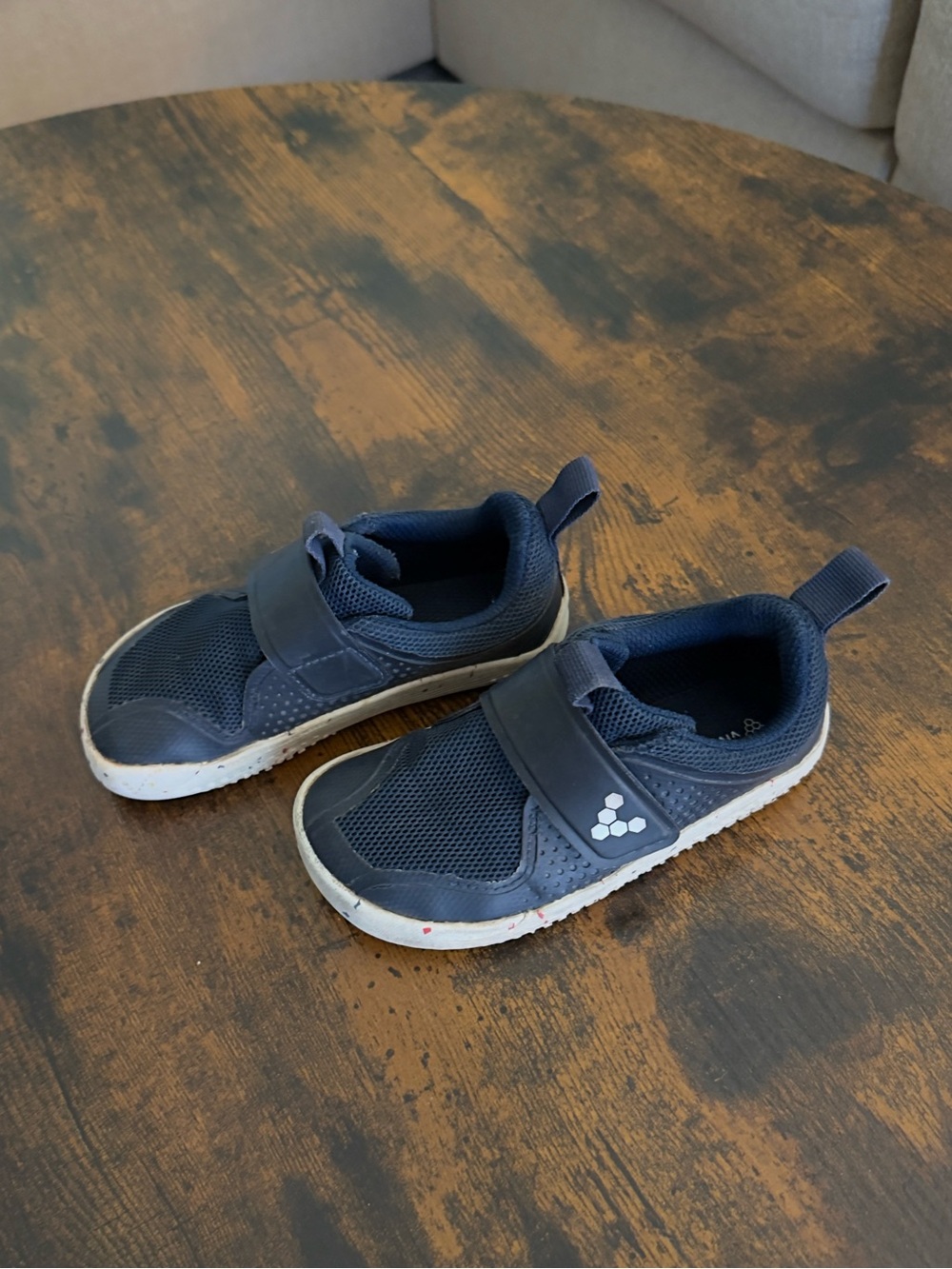 Navy blue Vivo Barefoot kids shoes EU25/US8-9 - Picture 2 of 5